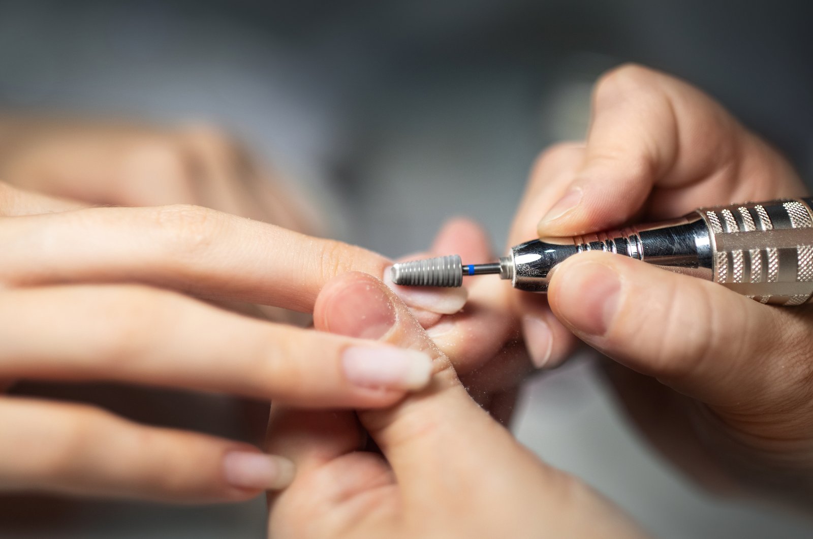 Hardware manicure